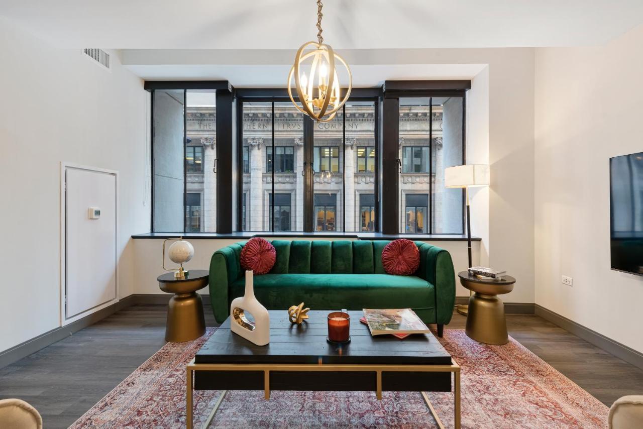 Experience Downtown Chicago At Millennium - Luxury Apartments In The Loop 외부 사진