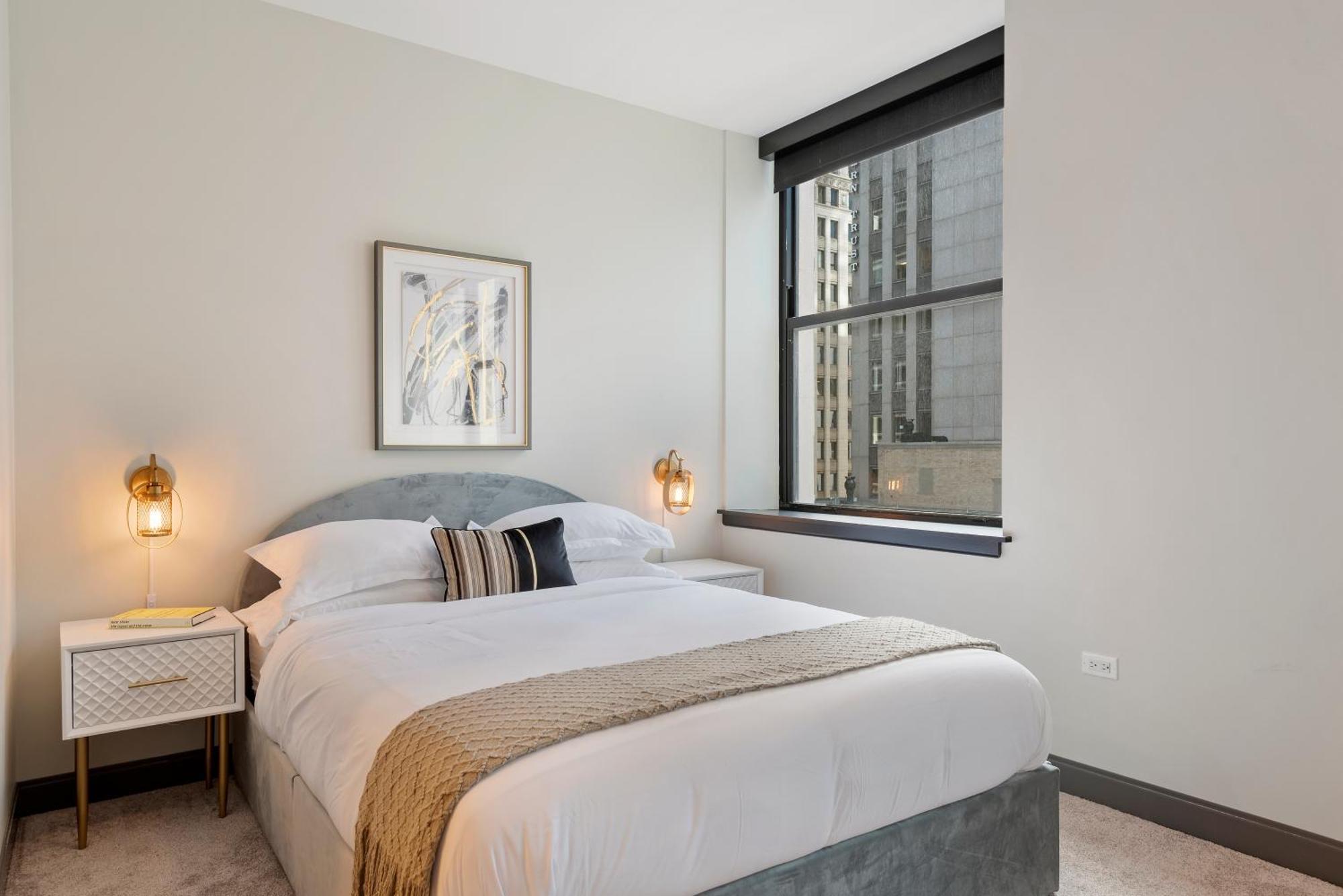 Experience Downtown Chicago At Millennium - Luxury Apartments In The Loop 객실 사진