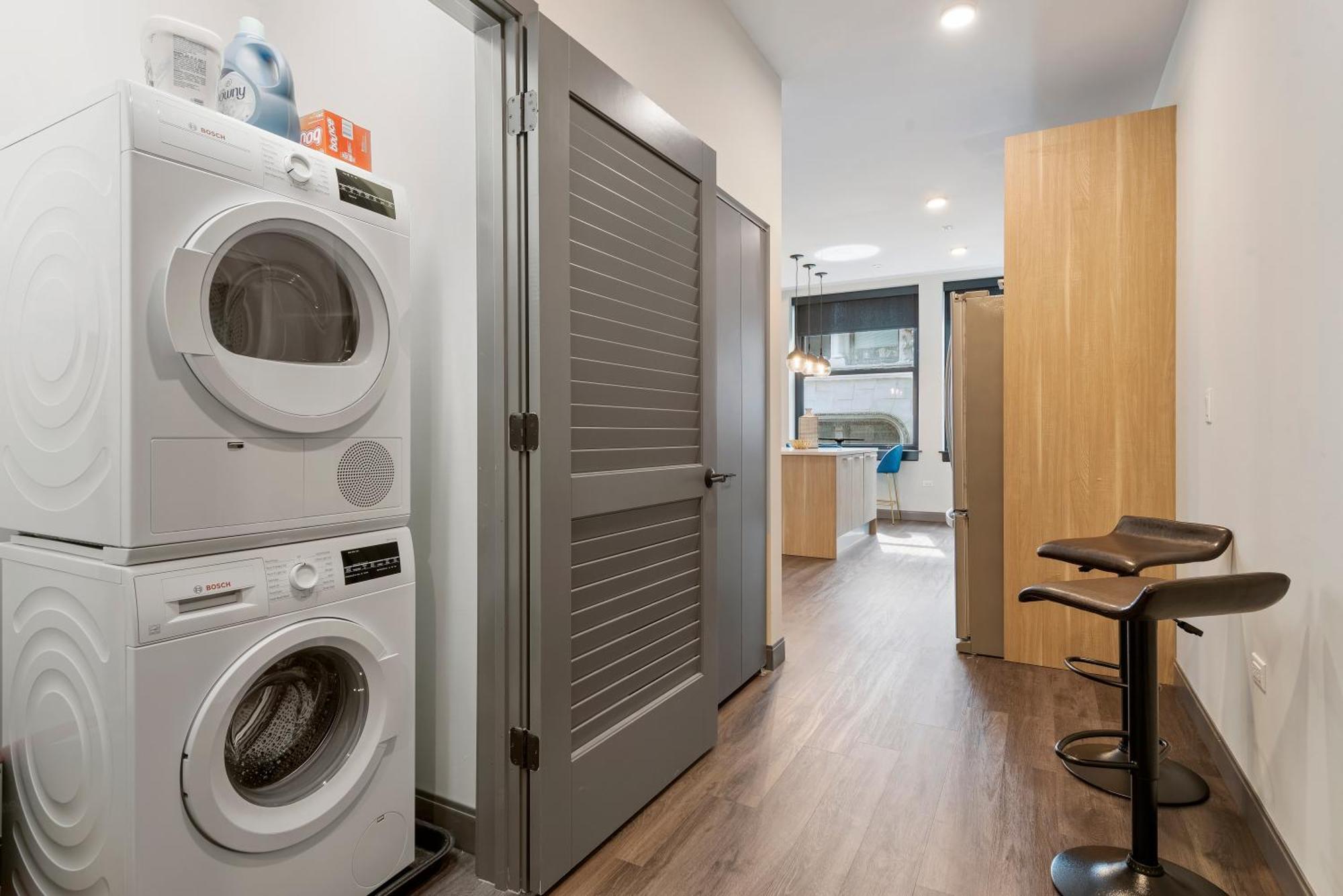 Experience Downtown Chicago At Millennium - Luxury Apartments In The Loop 객실 사진