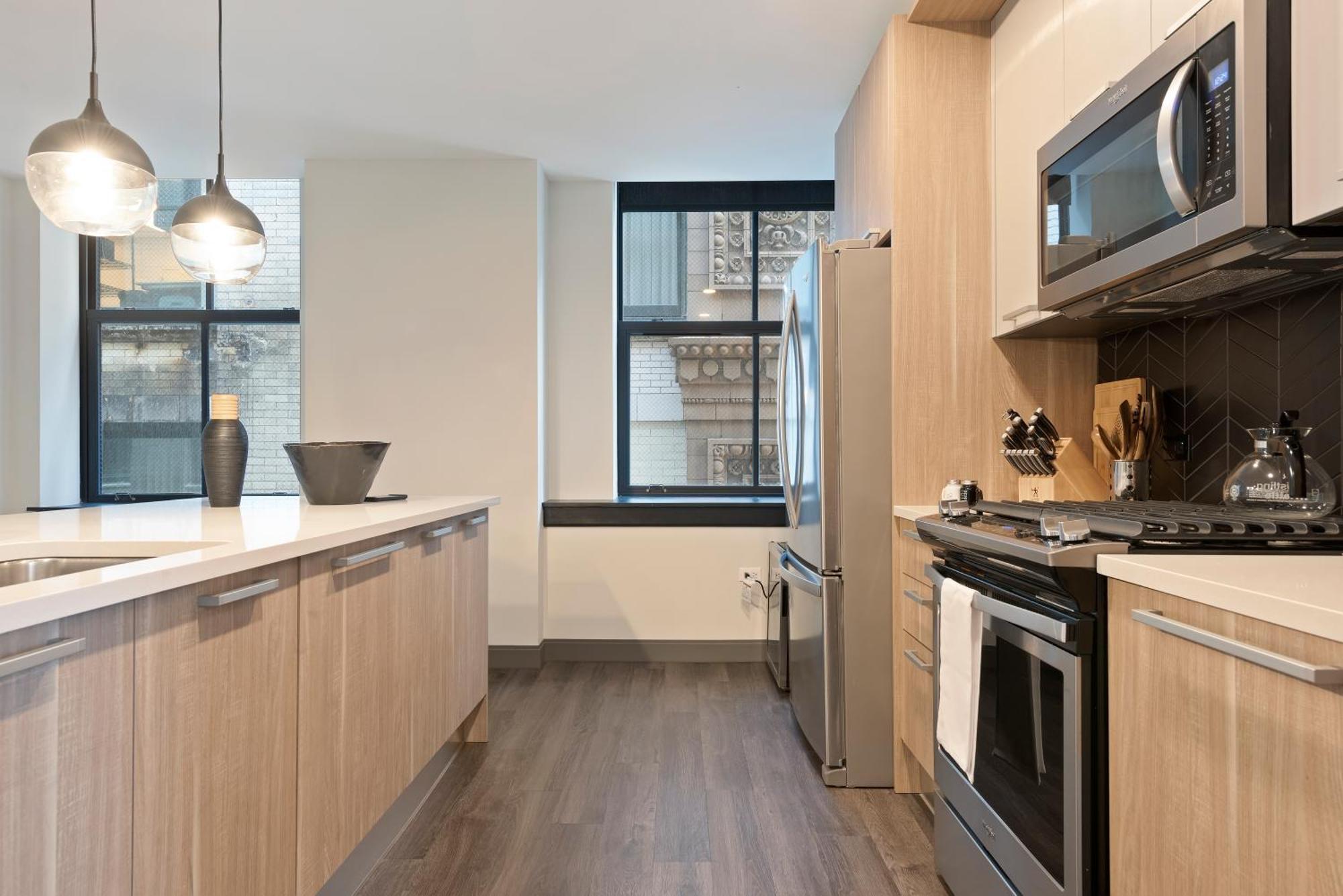 Experience Downtown Chicago At Millennium - Luxury Apartments In The Loop 외부 사진