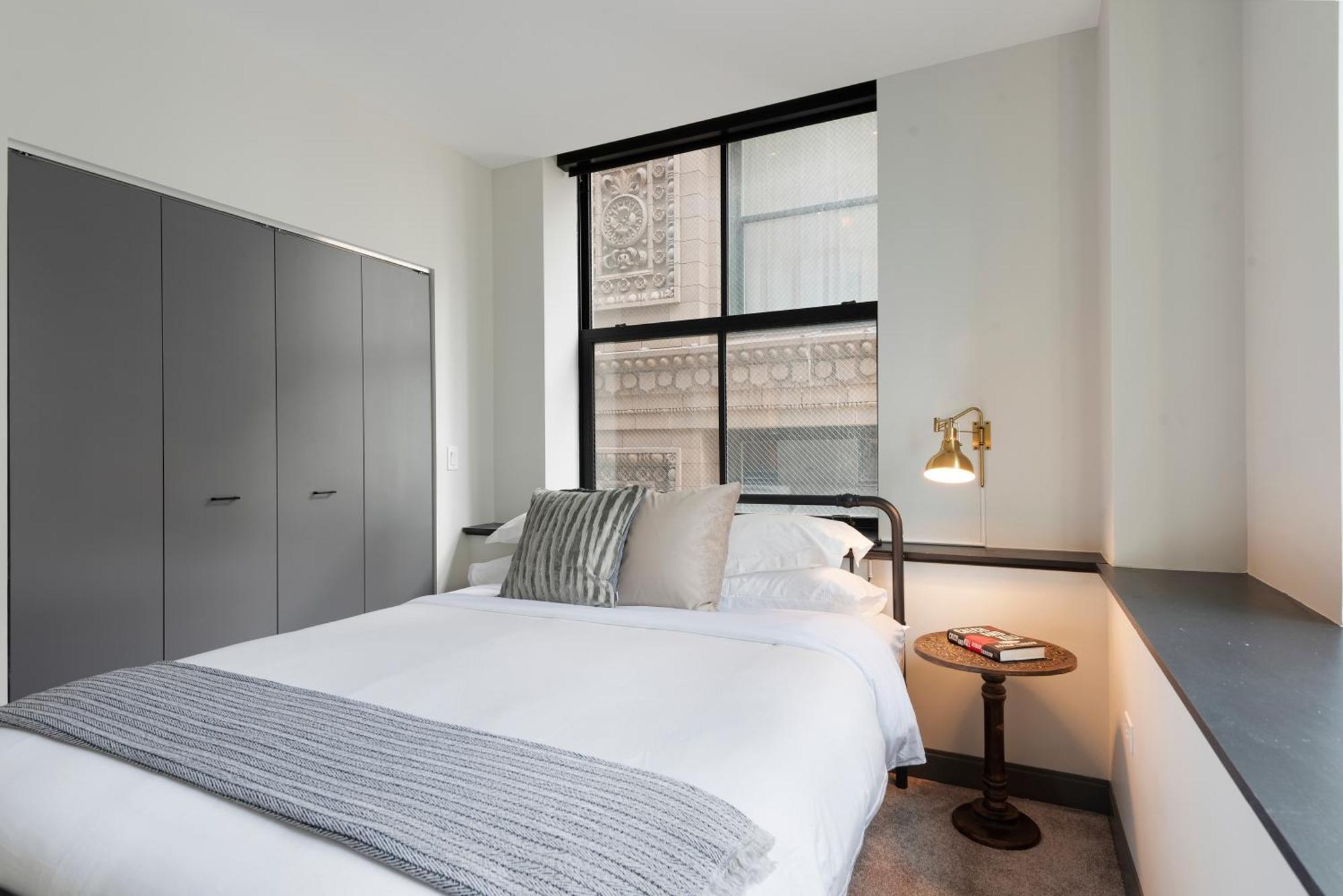 Experience Downtown Chicago At Millennium - Luxury Apartments In The Loop 외부 사진